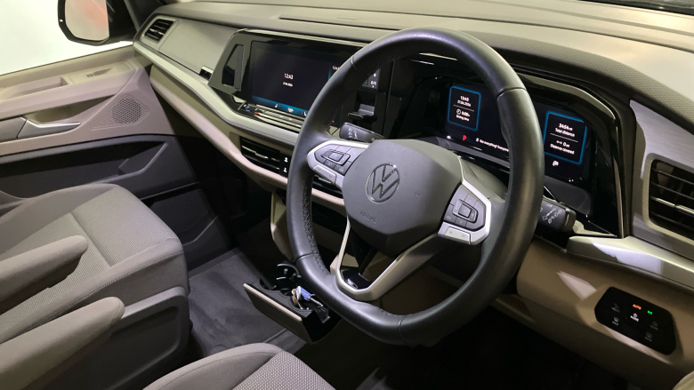 Volkswagen Multivan 2.0 TDI Life 5dr DSG Diesel Estate